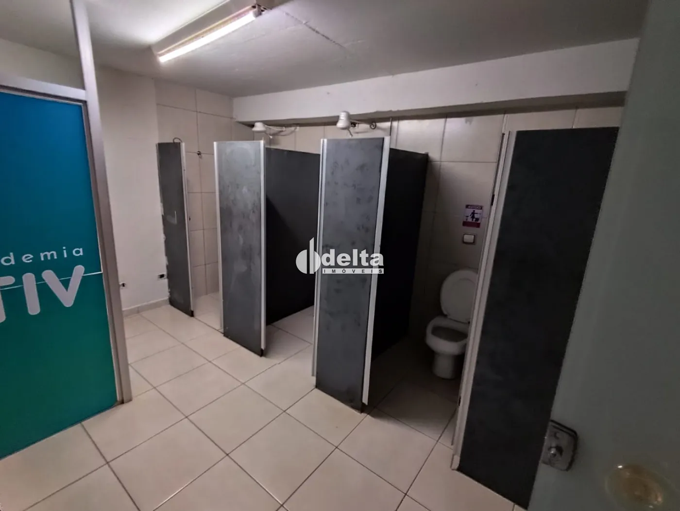 Alugar Loja / Padr&atilde;o em Uberl&acirc;ndia R$ 10.000,00 - Foto 12