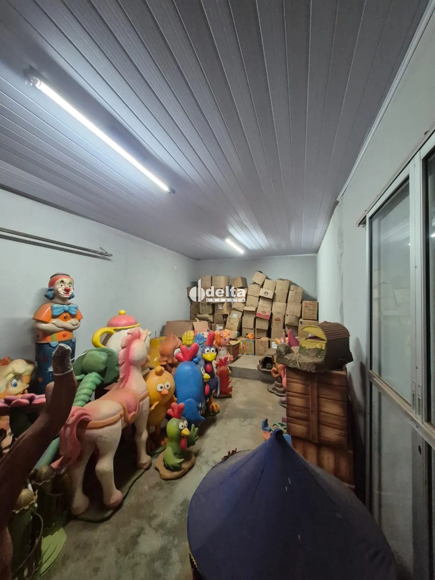 Comprar Loja / Padr&atilde;o em Uberl&acirc;ndia R$ 800.000,00 - Foto 11