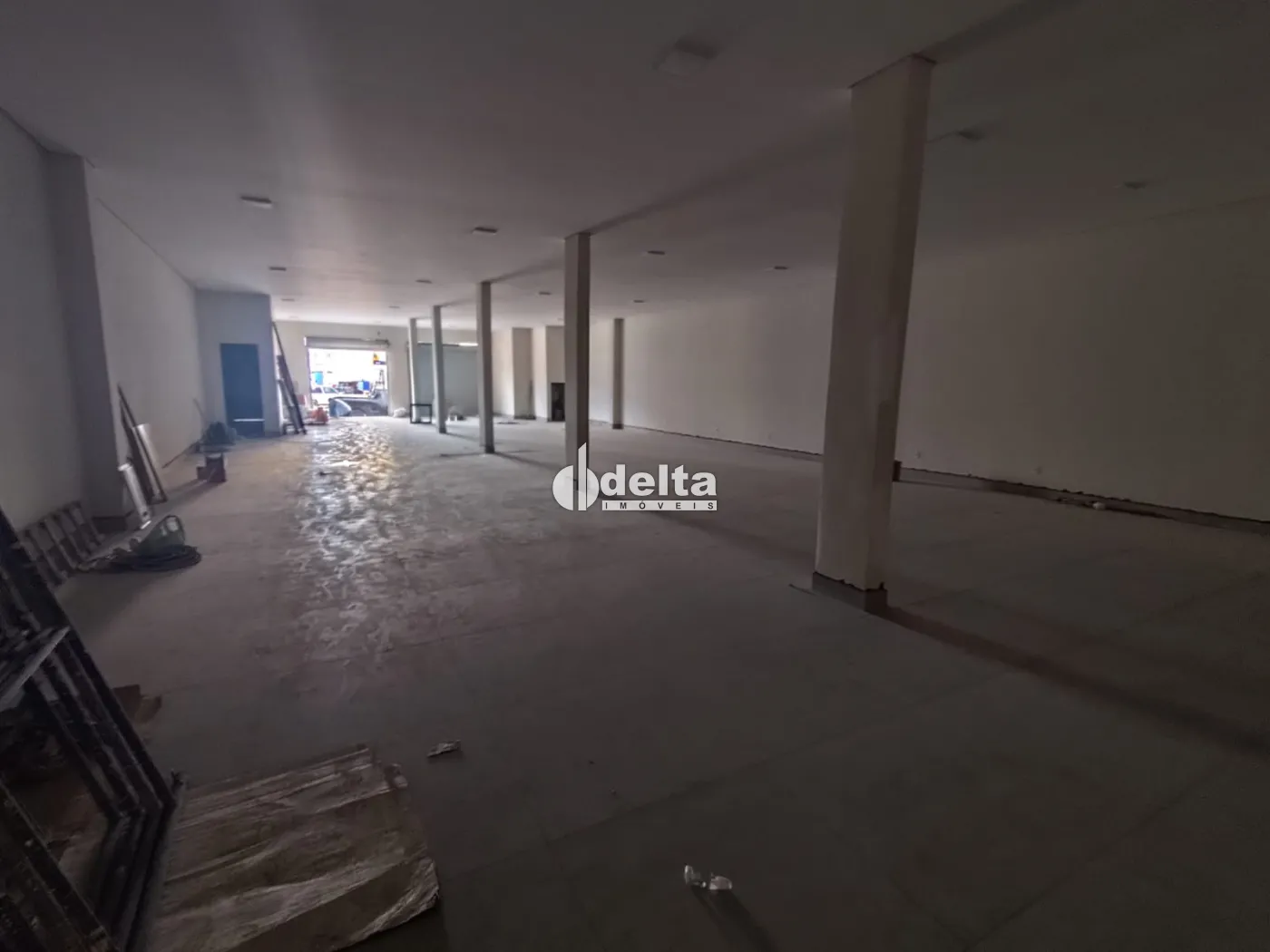 Alugar Loja / Padr&atilde;o em Uberl&acirc;ndia R$ 20.000,00 - Foto 13