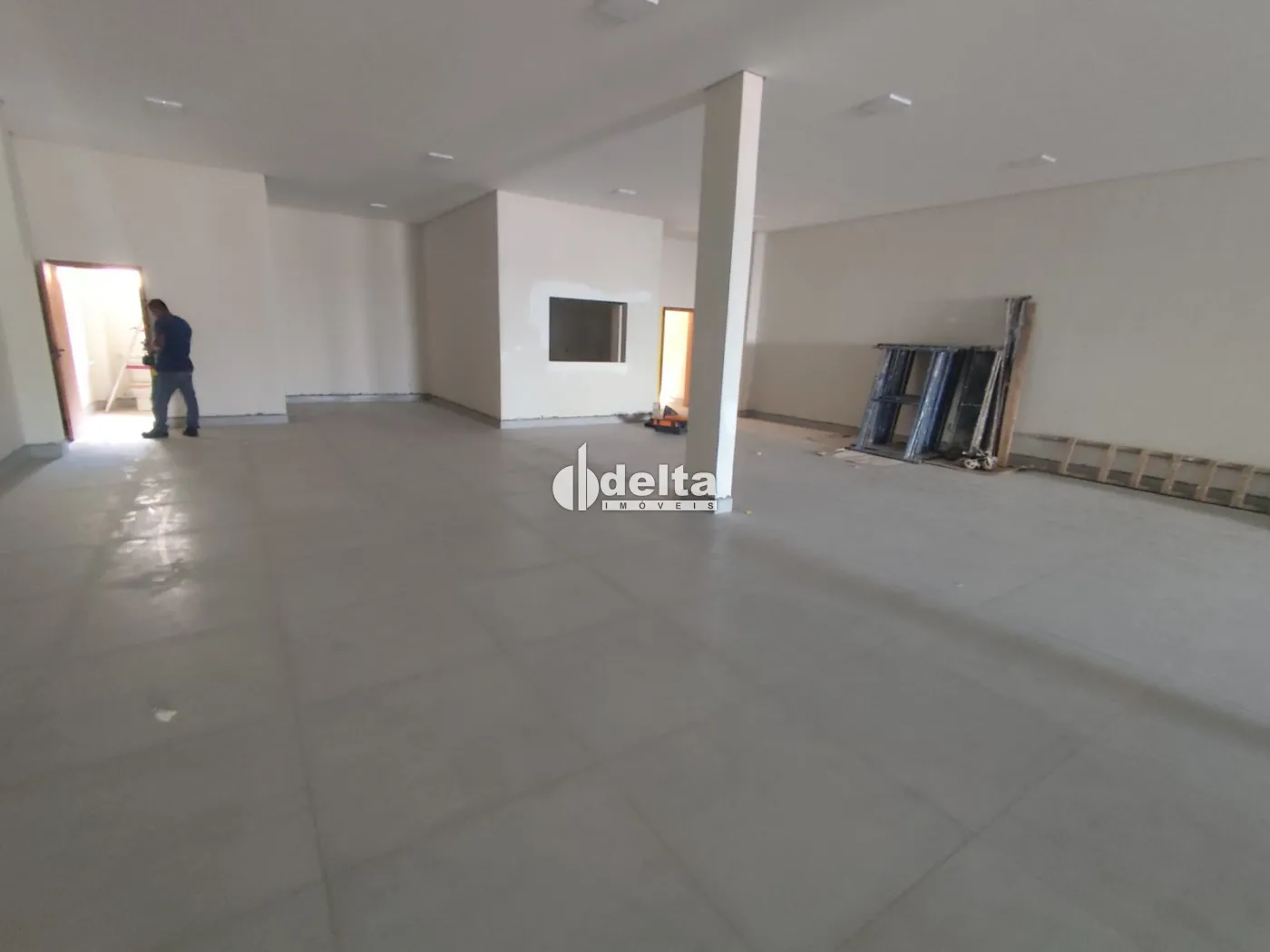 Alugar Loja / Padr&atilde;o em Uberl&acirc;ndia R$ 20.000,00 - Foto 8