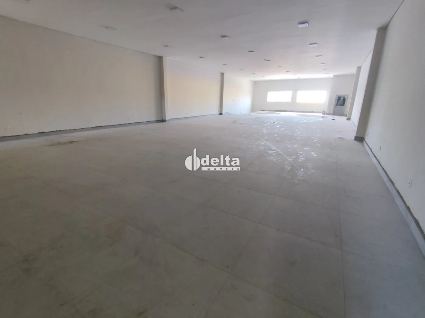 Alugar Loja / Padr&atilde;o em Uberl&acirc;ndia R$ 20.000,00 - Foto 6