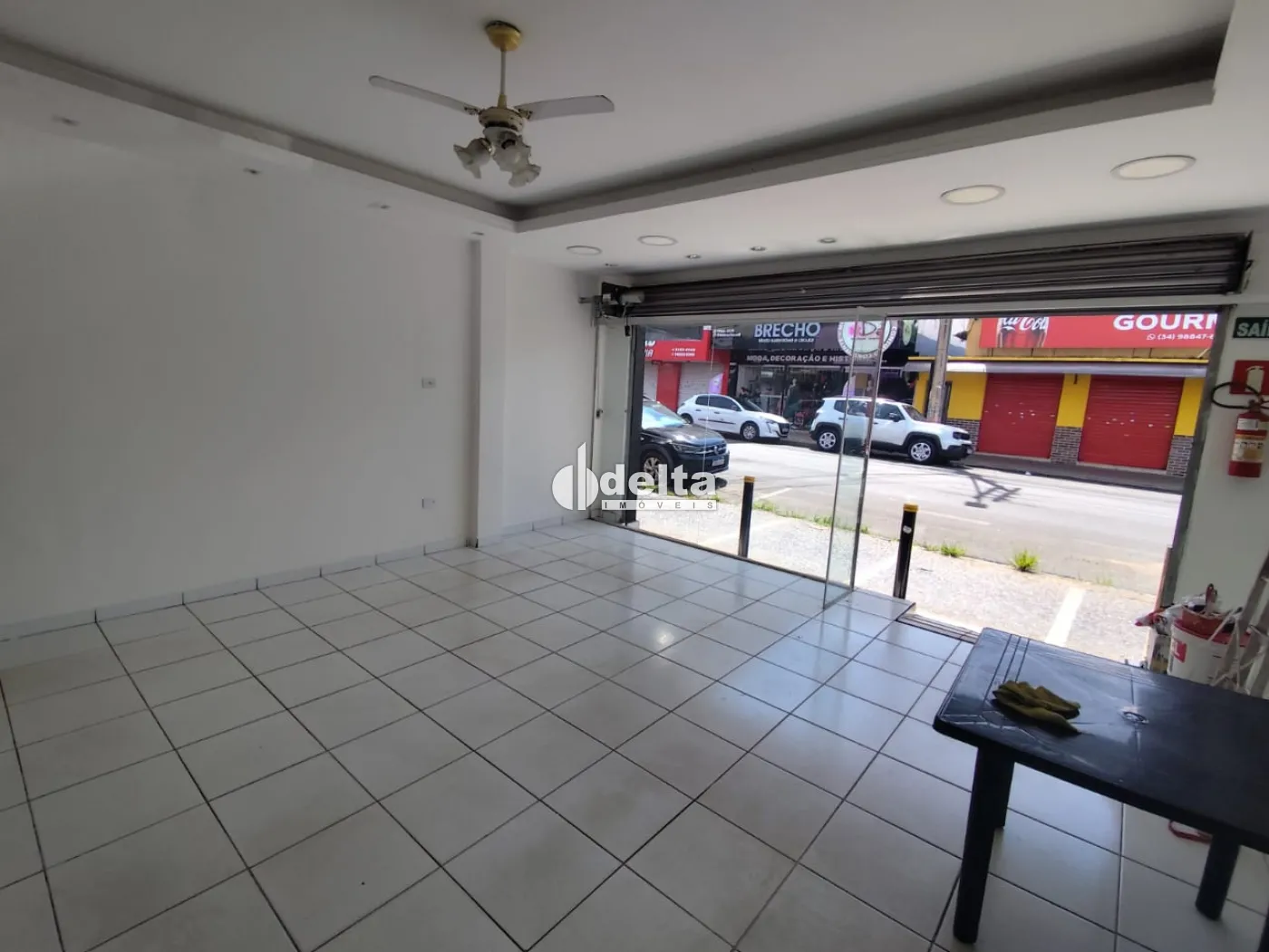 Alugar Loja / Padr&atilde;o em Uberl&acirc;ndia R$ 4.000,00 - Foto 11