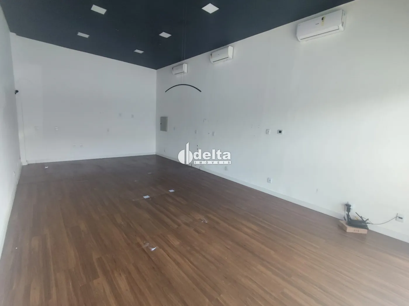 Alugar Loja / Padr&atilde;o em Uberl&acirc;ndia R$ 4.500,00 - Foto 3