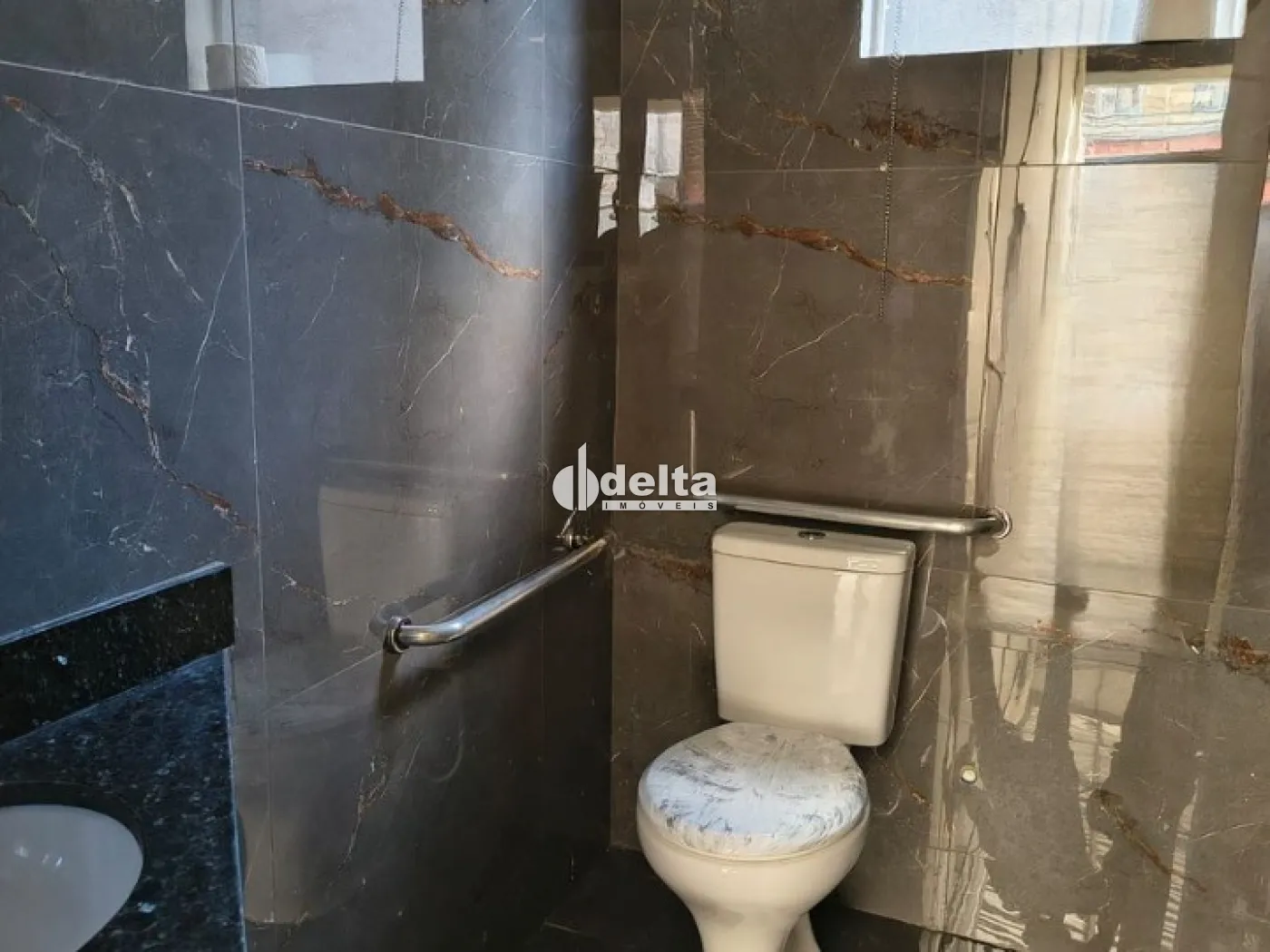 Alugar Loja / Padr&atilde;o em Uberl&acirc;ndia R$ 9.000,00 - Foto 5