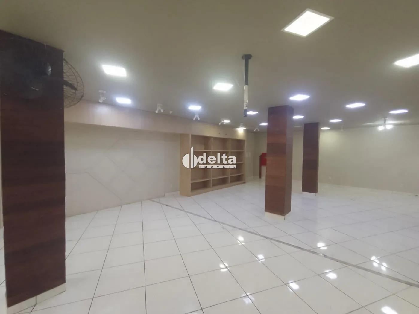Alugar Loja / Padr&atilde;o em Uberl&acirc;ndia R$ 6.500,00 - Foto 3
