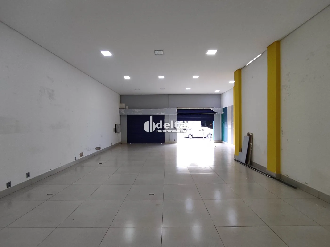 Alugar Loja / Padr&atilde;o em Uberl&acirc;ndia R$ 5.000,00 - Foto 1