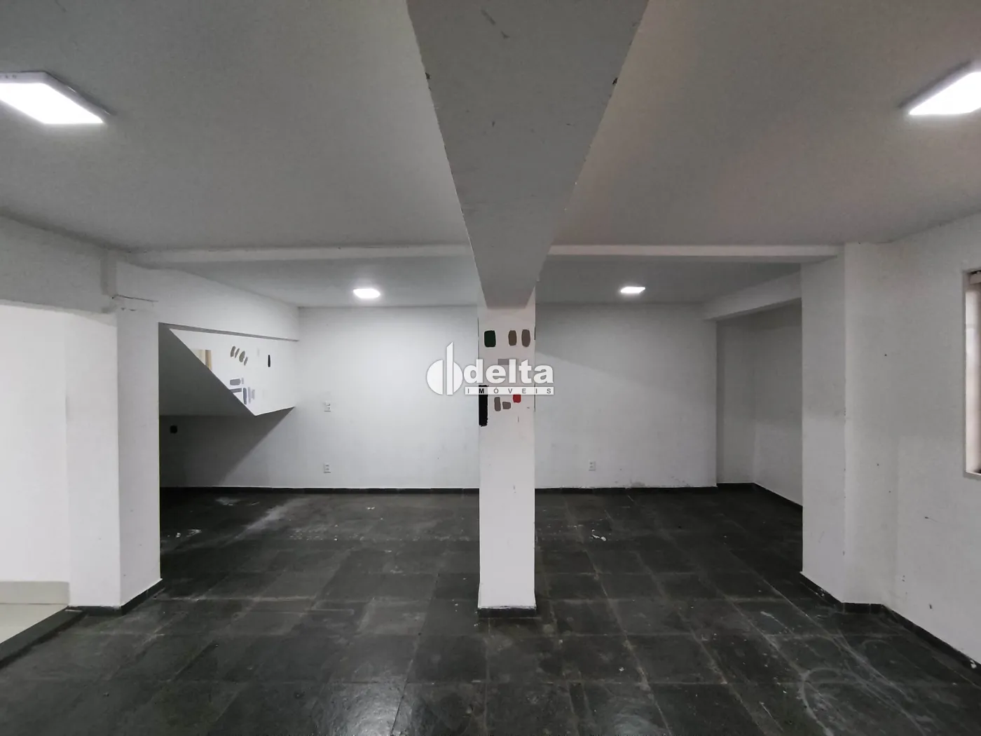 Alugar Loja / Padr&atilde;o em Uberl&acirc;ndia R$ 5.000,00 - Foto 6