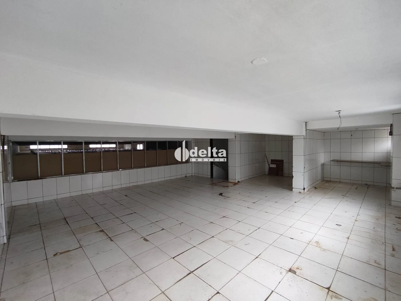 Alugar Loja / Padr&atilde;o em Uberl&acirc;ndia R$ 5.000,00 - Foto 16