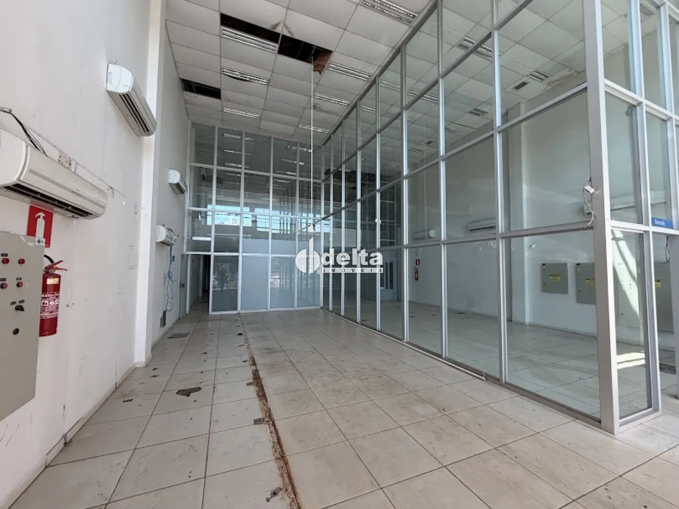 Alugar Loja / Padr&atilde;o em Uberl&acirc;ndia R$ 20.000,00 - Foto 5