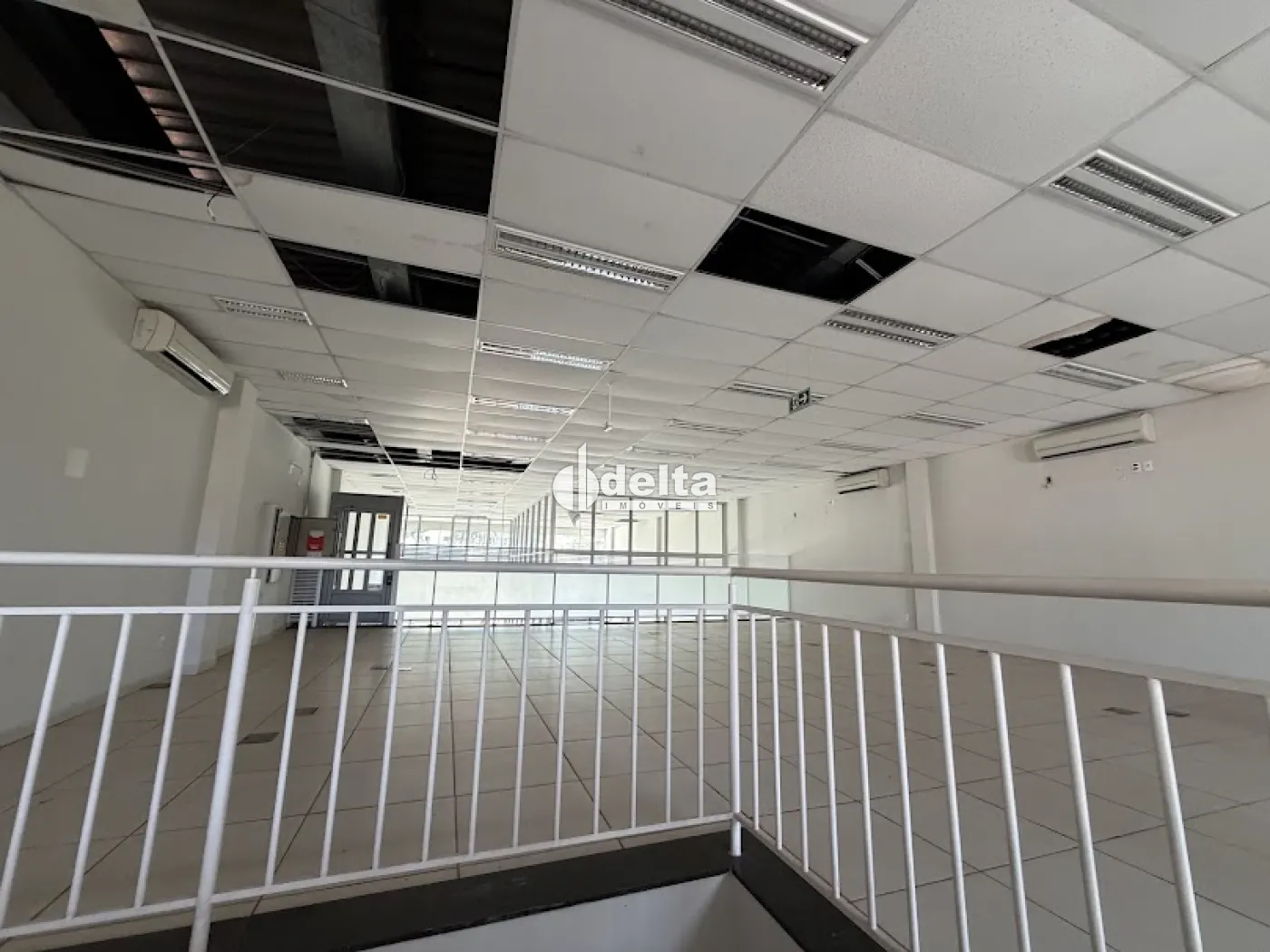 Alugar Loja / Padr&atilde;o em Uberl&acirc;ndia R$ 20.000,00 - Foto 6