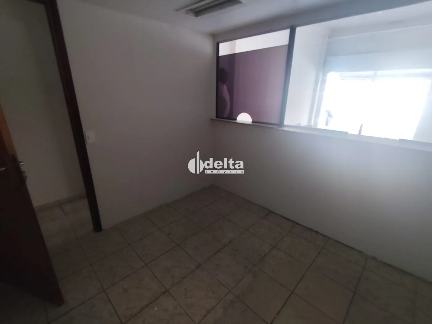 Alugar Loja / Padr&atilde;o em Uberl&acirc;ndia R$ 3.000,00 - Foto 7