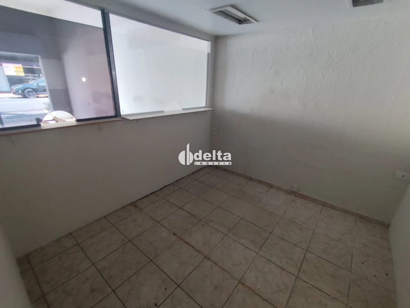 Alugar Loja / Padr&atilde;o em Uberl&acirc;ndia R$ 3.000,00 - Foto 9