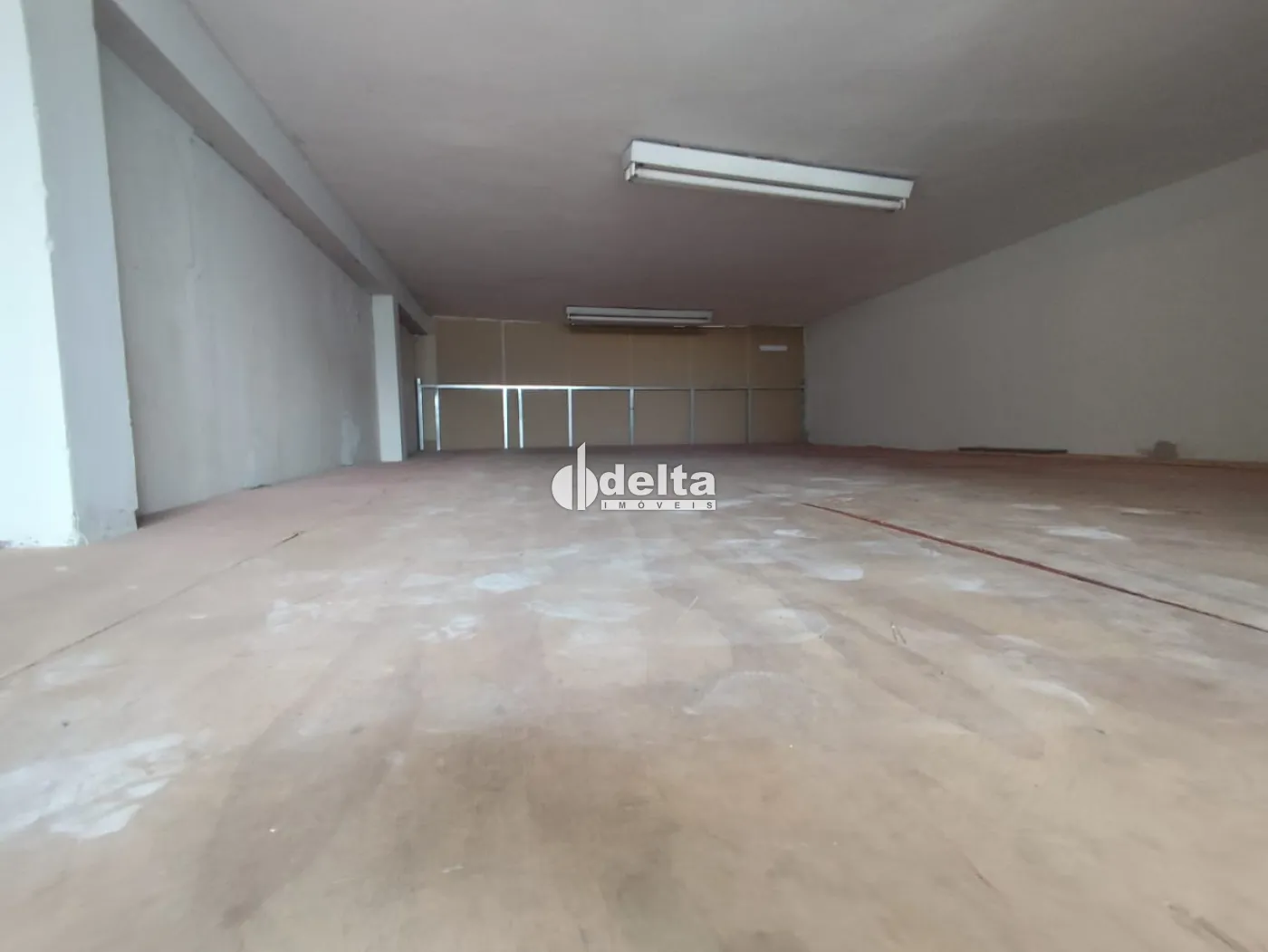 Alugar Loja / Padr&atilde;o em Uberl&acirc;ndia R$ 3.000,00 - Foto 14