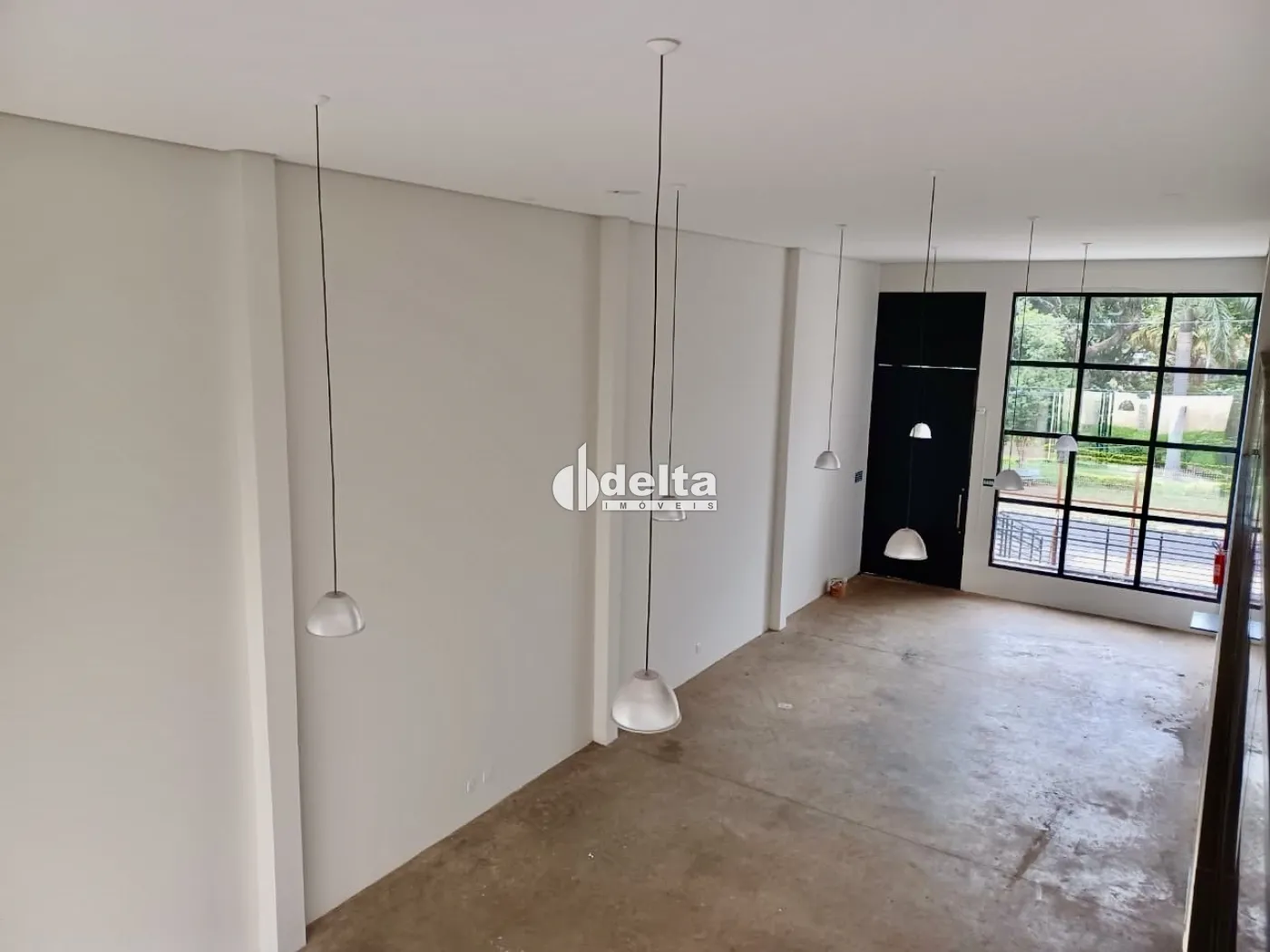 Alugar Loja / Padr&atilde;o em Uberl&acirc;ndia R$ 8.000,00 - Foto 4