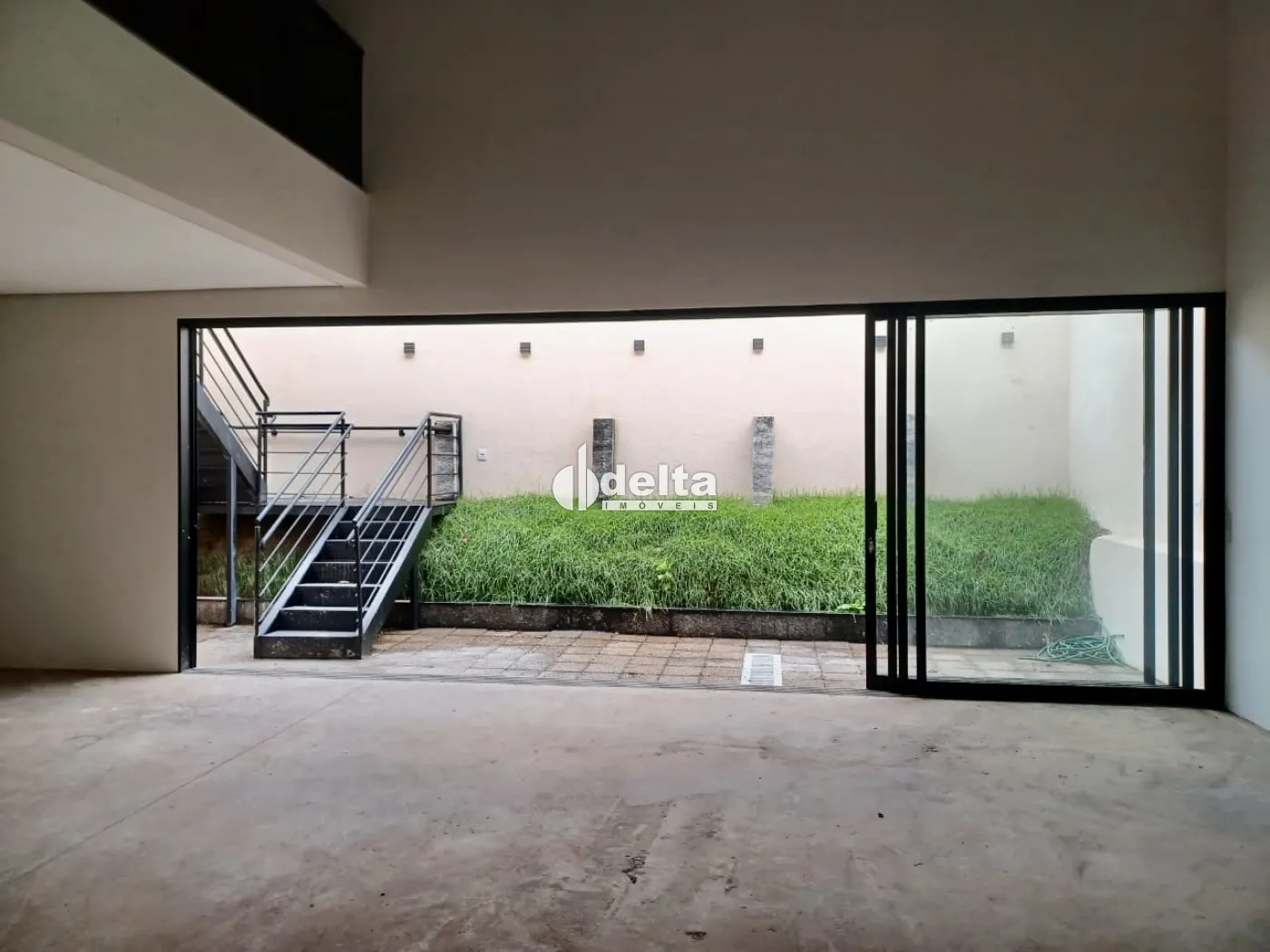 Alugar Loja / Padr&atilde;o em Uberl&acirc;ndia R$ 8.000,00 - Foto 5