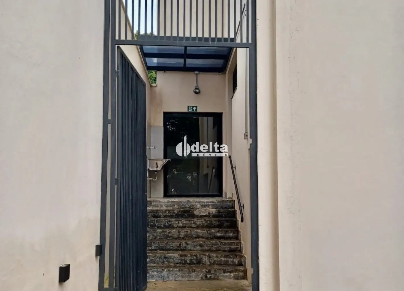 Alugar Loja / Padr&atilde;o em Uberl&acirc;ndia R$ 8.000,00 - Foto 20