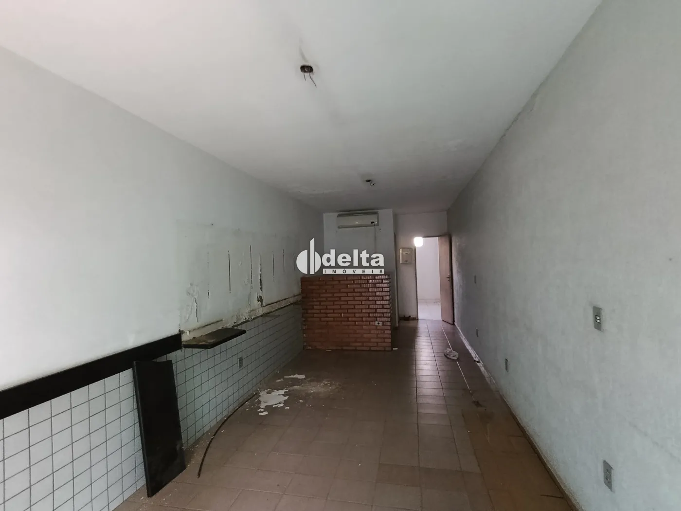 Alugar Loja / Padr&atilde;o em Uberl&acirc;ndia R$ 3.000,00 - Foto 3