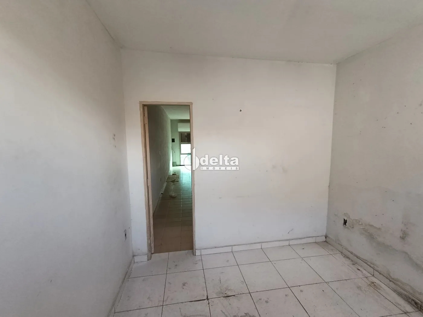 Alugar Loja / Padr&atilde;o em Uberl&acirc;ndia R$ 3.000,00 - Foto 7