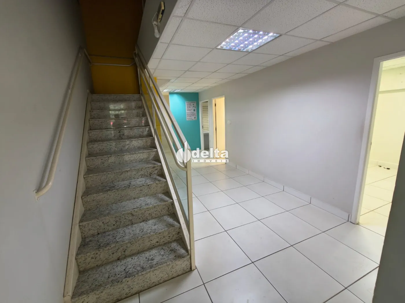 Alugar Loja / Padr&atilde;o em Uberl&acirc;ndia R$ 11.000,00 - Foto 8