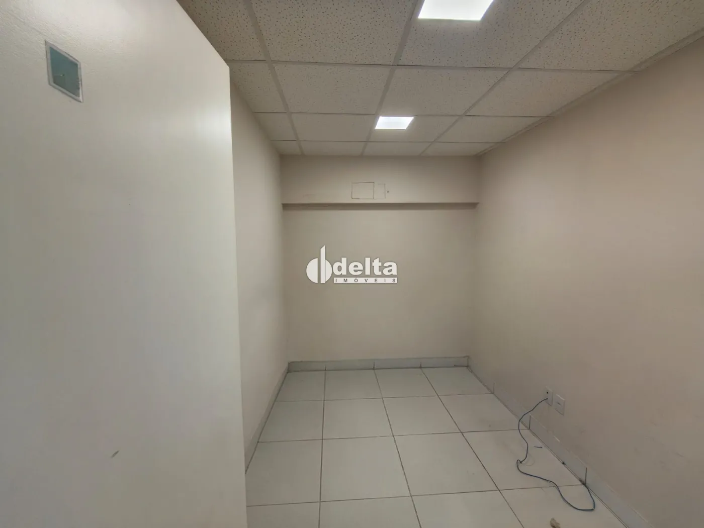 Alugar Loja / Padr&atilde;o em Uberl&acirc;ndia R$ 11.000,00 - Foto 10