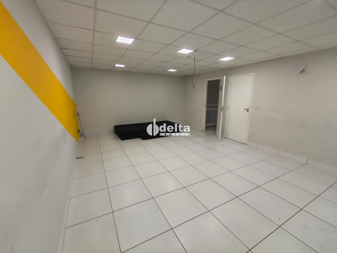 Alugar Loja / Padr&atilde;o em Uberl&acirc;ndia R$ 11.000,00 - Foto 22