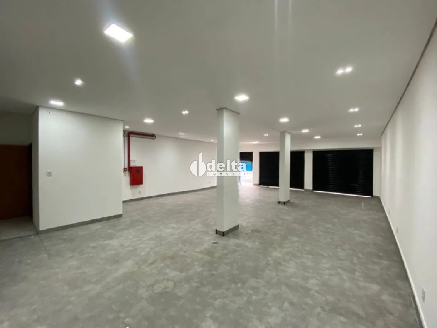 Alugar Loja / Padr&atilde;o em Uberl&acirc;ndia R$ 5.200,00 - Foto 2