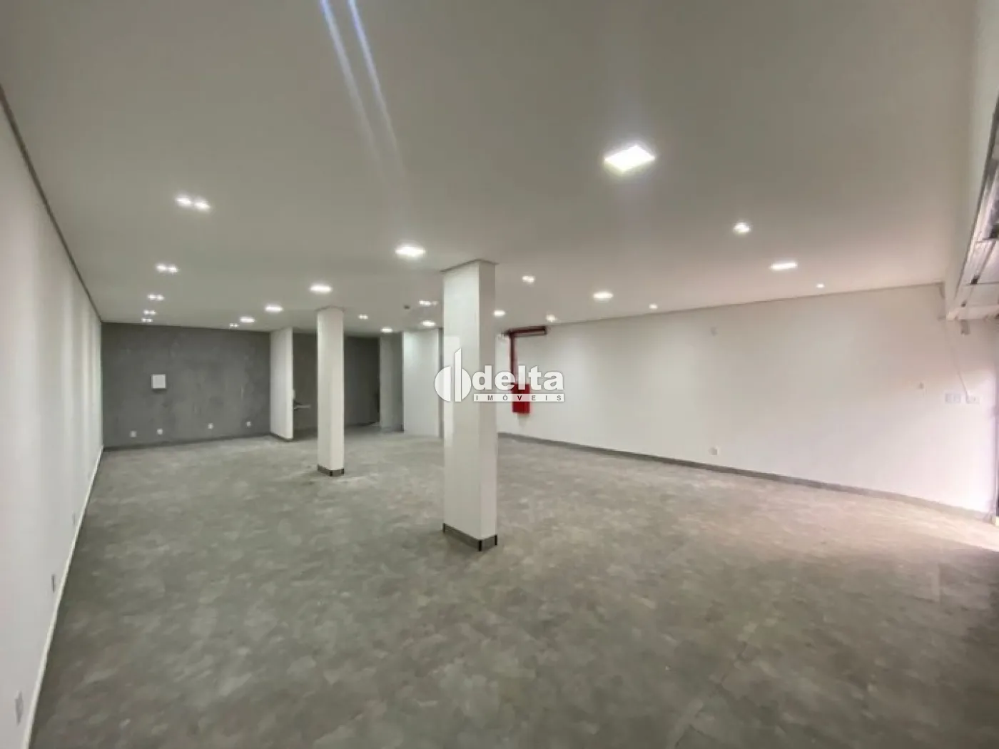 Alugar Loja / Padr&atilde;o em Uberl&acirc;ndia R$ 5.200,00 - Foto 4