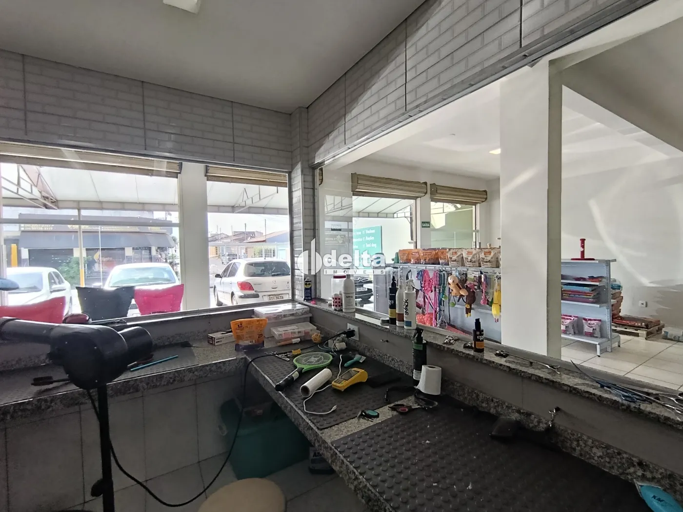 Alugar Loja / Padr&atilde;o em Uberl&acirc;ndia R$ 3.000,00 - Foto 5