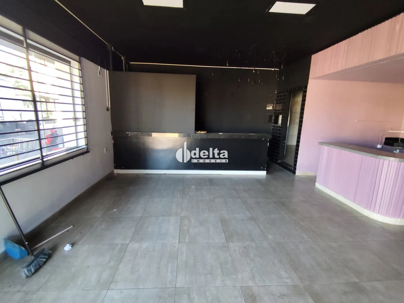 Alugar Loja / Padr&atilde;o em Uberl&acirc;ndia R$ 5.000,00 - Foto 4