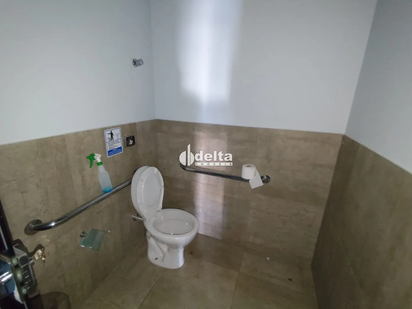 Alugar Loja / Padr&atilde;o em Uberl&acirc;ndia R$ 5.000,00 - Foto 9