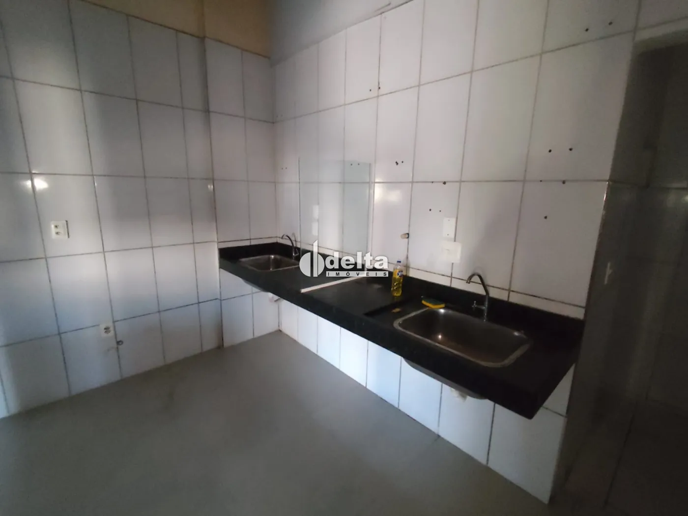 Alugar Loja / Padr&atilde;o em Uberl&acirc;ndia R$ 5.000,00 - Foto 18