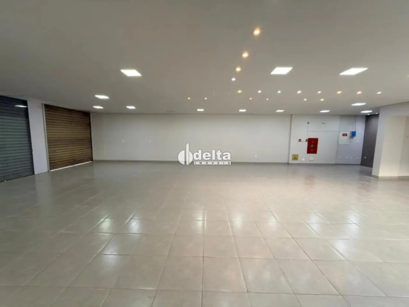 Alugar Loja / Padr&atilde;o em Uberl&acirc;ndia R$ 5.900,00 - Foto 3