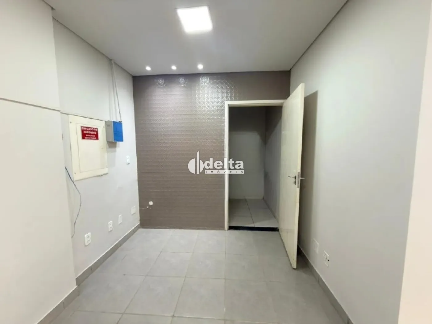 Alugar Loja / Padr&atilde;o em Uberl&acirc;ndia R$ 5.900,00 - Foto 5