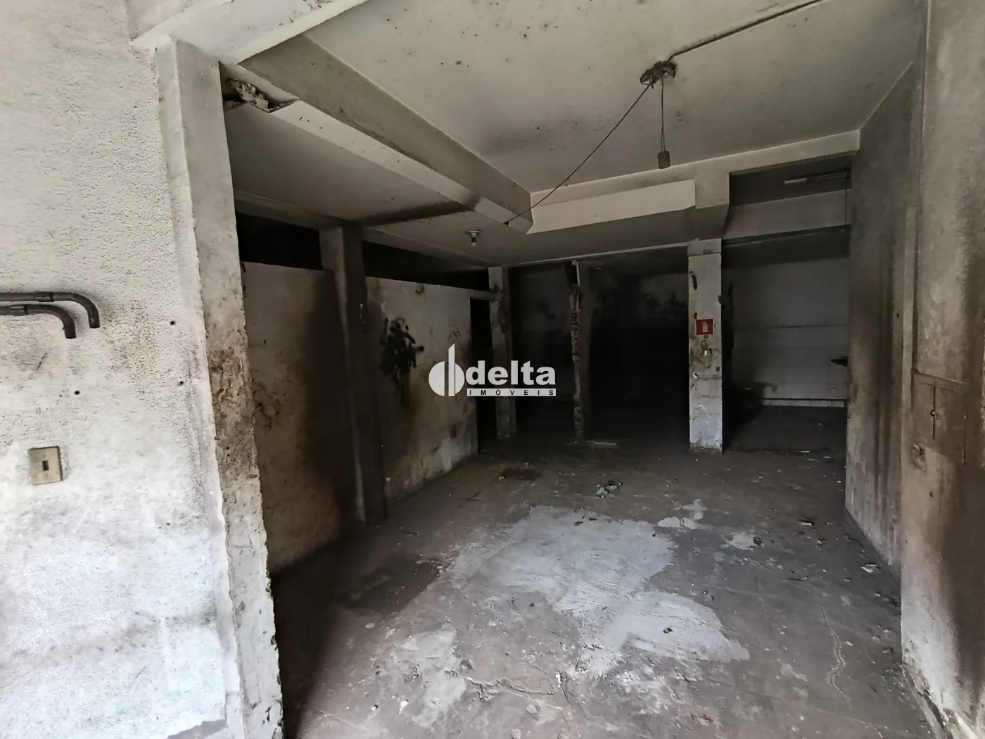 Alugar Loja / Padr&atilde;o em Uberl&acirc;ndia R$ 1.800,00 - Foto 8