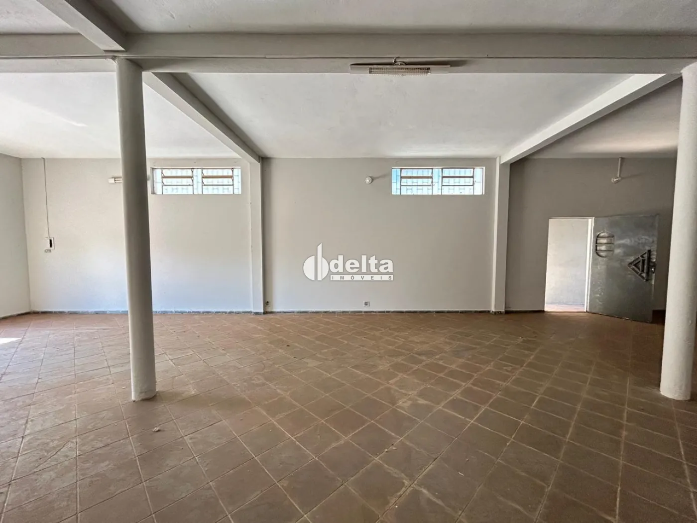 Alugar Loja / Padr&atilde;o em Uberl&acirc;ndia R$ 3.500,00 - Foto 5