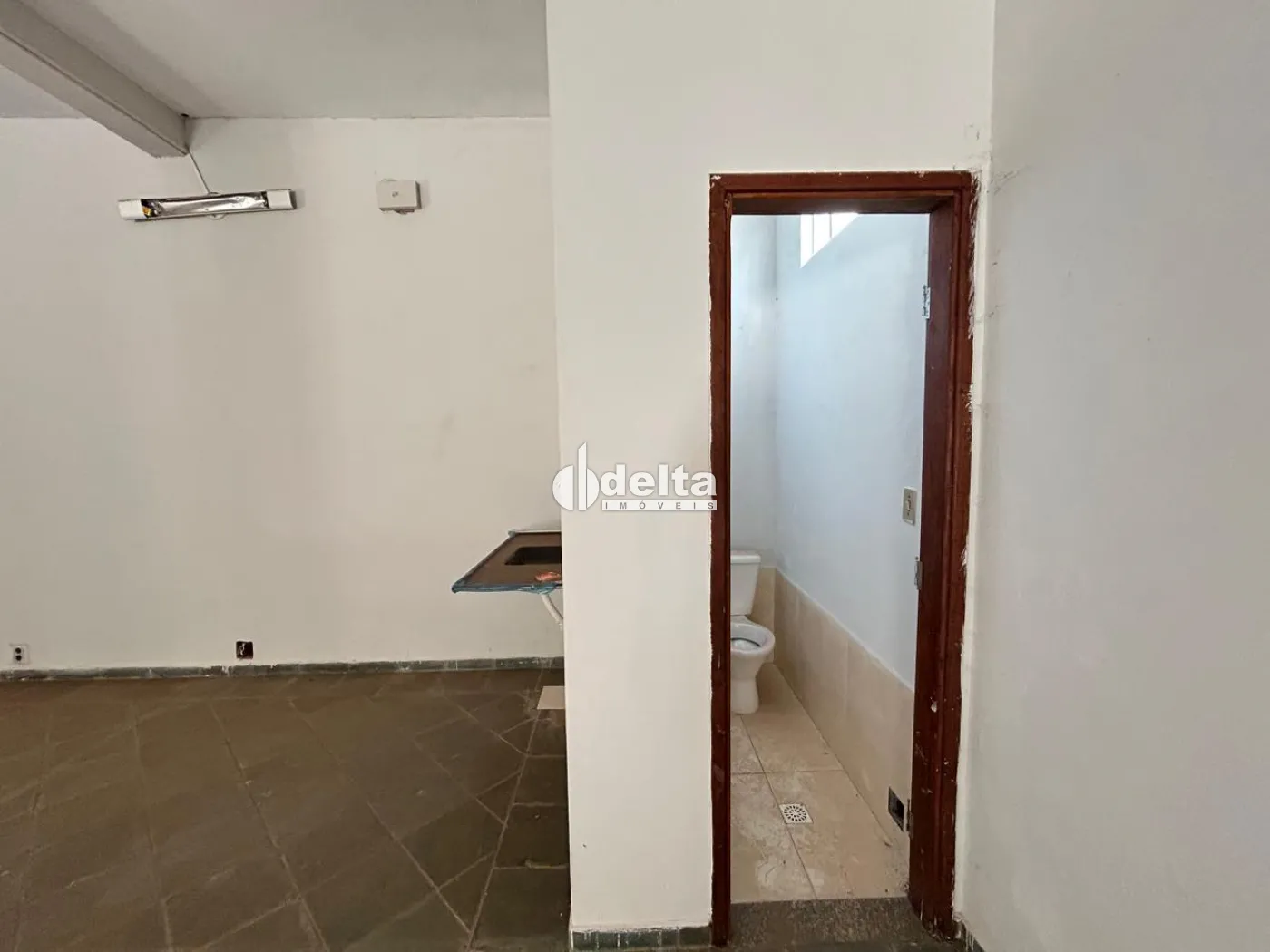 Alugar Loja / Padr&atilde;o em Uberl&acirc;ndia R$ 3.500,00 - Foto 11