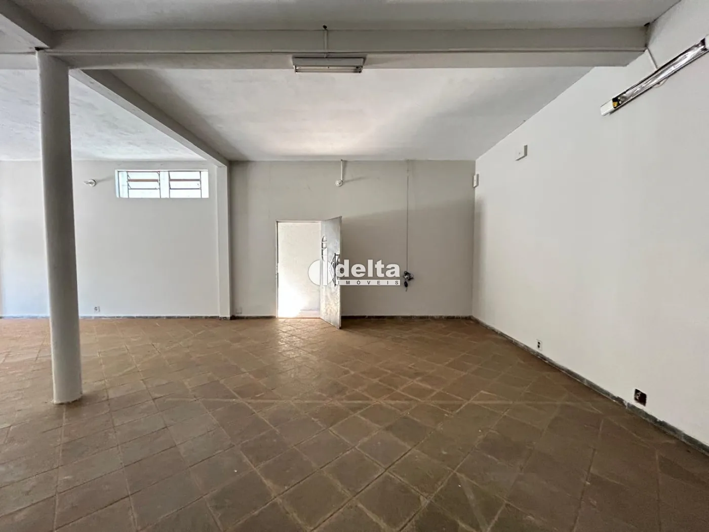 Alugar Loja / Padr&atilde;o em Uberl&acirc;ndia R$ 3.500,00 - Foto 13