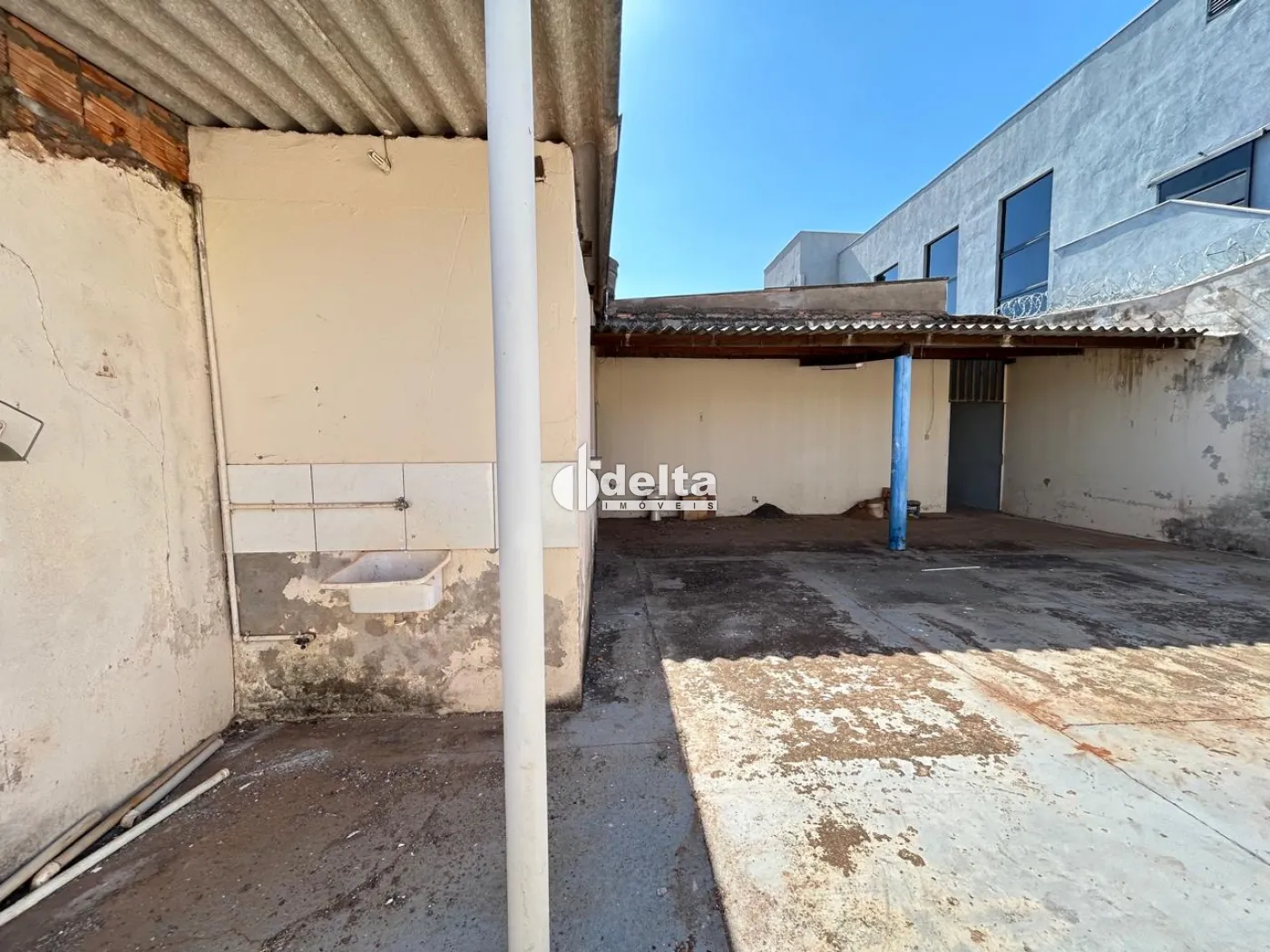 Alugar Loja / Padr&atilde;o em Uberl&acirc;ndia R$ 3.500,00 - Foto 23