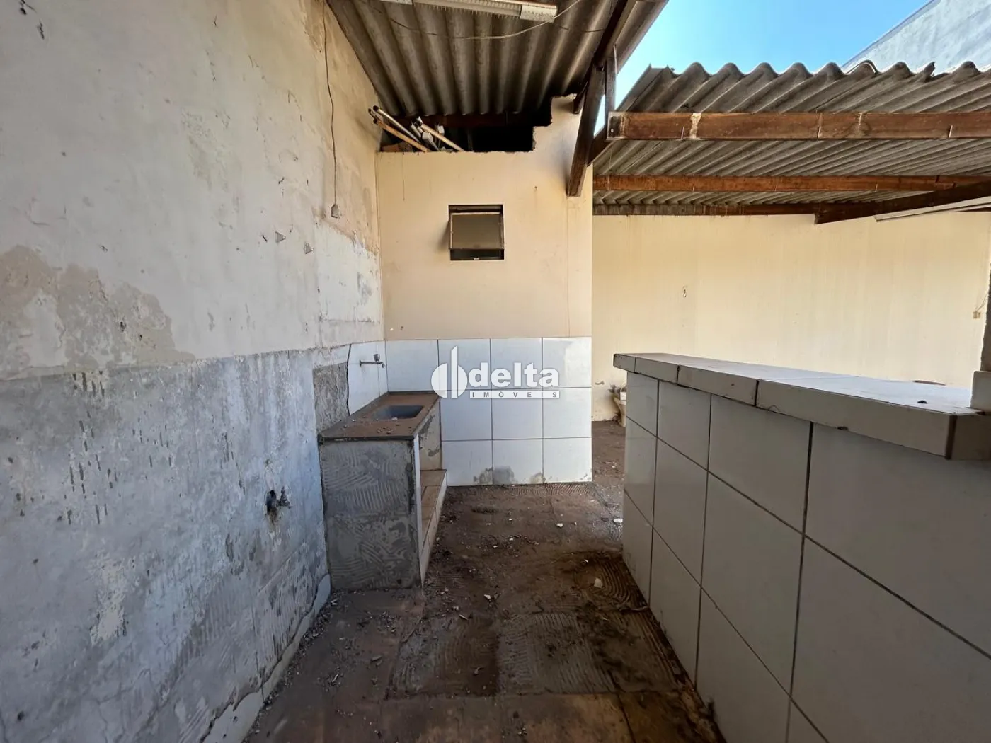 Alugar Loja / Padr&atilde;o em Uberl&acirc;ndia R$ 3.500,00 - Foto 32