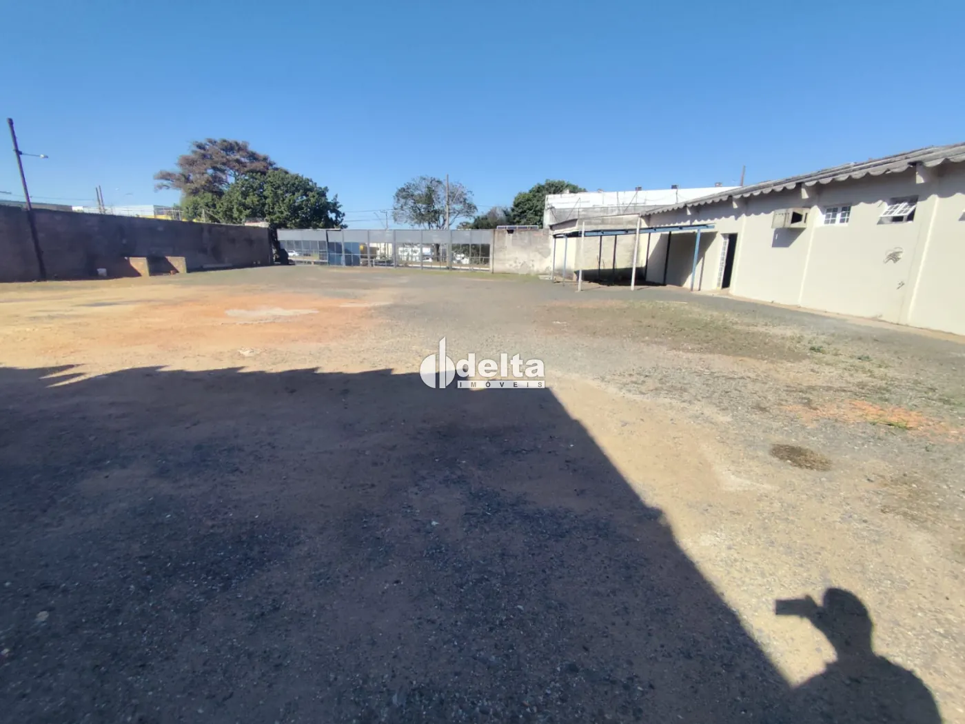 Alugar Loja / Padr&atilde;o em Uberl&acirc;ndia R$ 20.000,00 - Foto 14