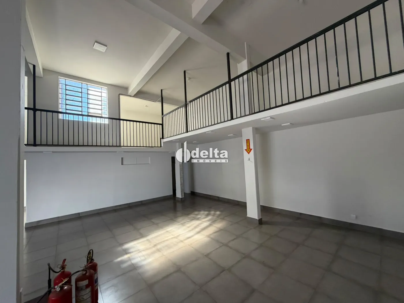 Alugar Loja / Padr&atilde;o em Uberl&acirc;ndia R$ 5.000,00 - Foto 2
