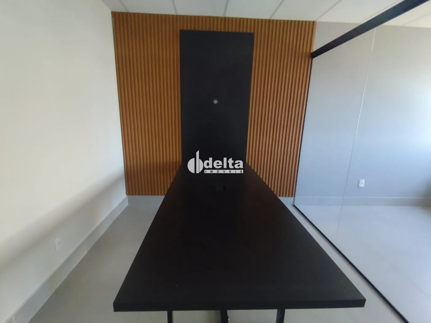 Alugar Loja / Padr&atilde;o em Uberl&acirc;ndia R$ 7.225,00 - Foto 12