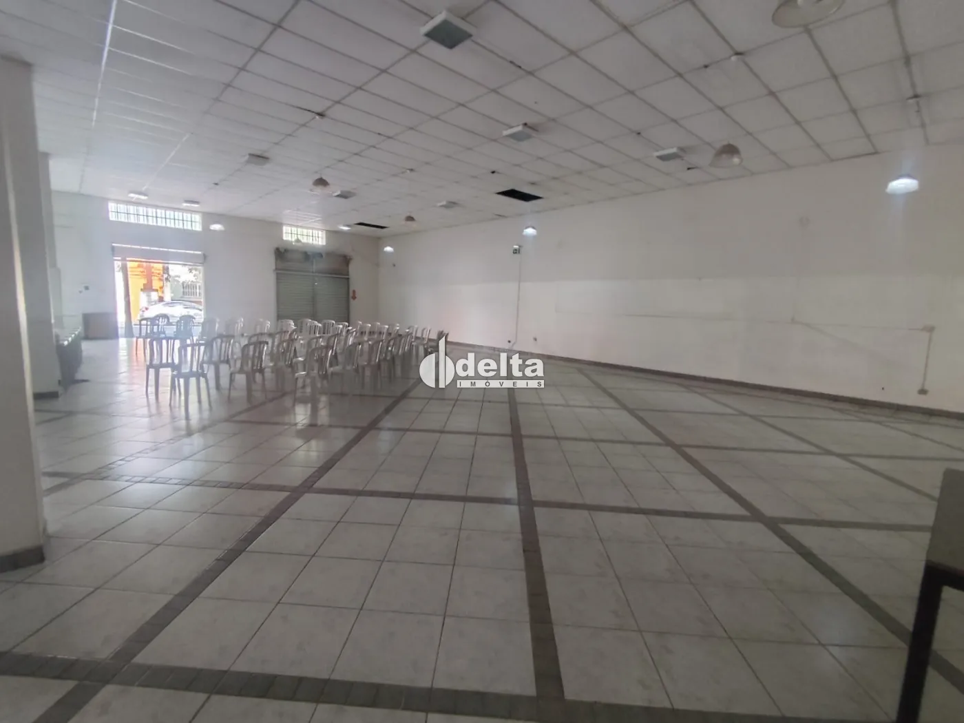 Alugar Loja / Padr&atilde;o em Uberl&acirc;ndia R$ 22.000,00 - Foto 7