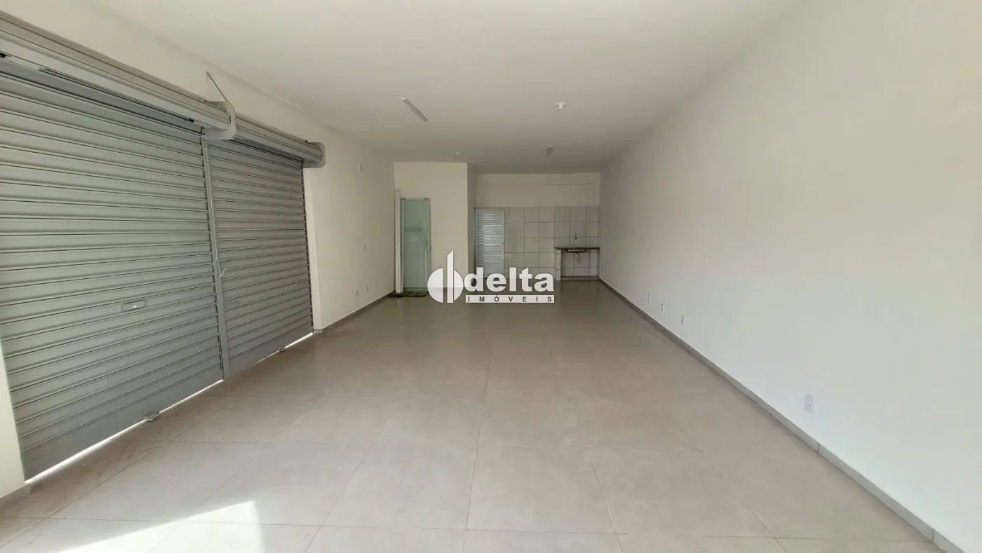 Alugar Loja / Padr&atilde;o em Uberl&acirc;ndia R$ 1.500,00 - Foto 1