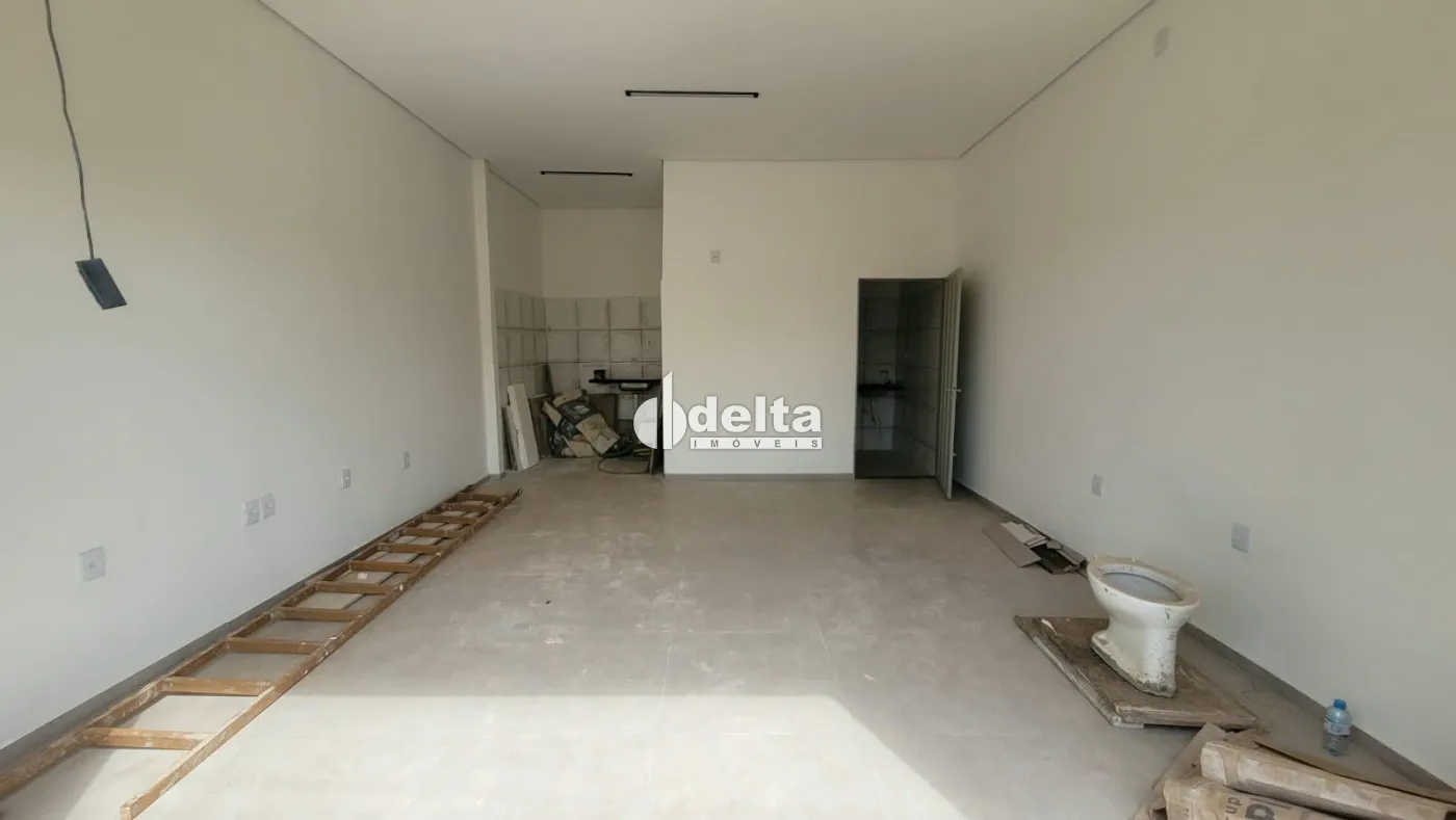 Alugar Loja / Padr&atilde;o em Uberl&acirc;ndia R$ 1.000,00 - Foto 1
