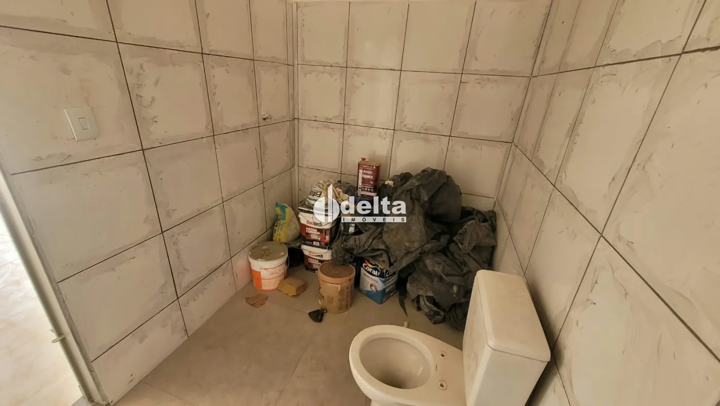 Alugar Loja / Padr&atilde;o em Uberl&acirc;ndia R$ 1.000,00 - Foto 5