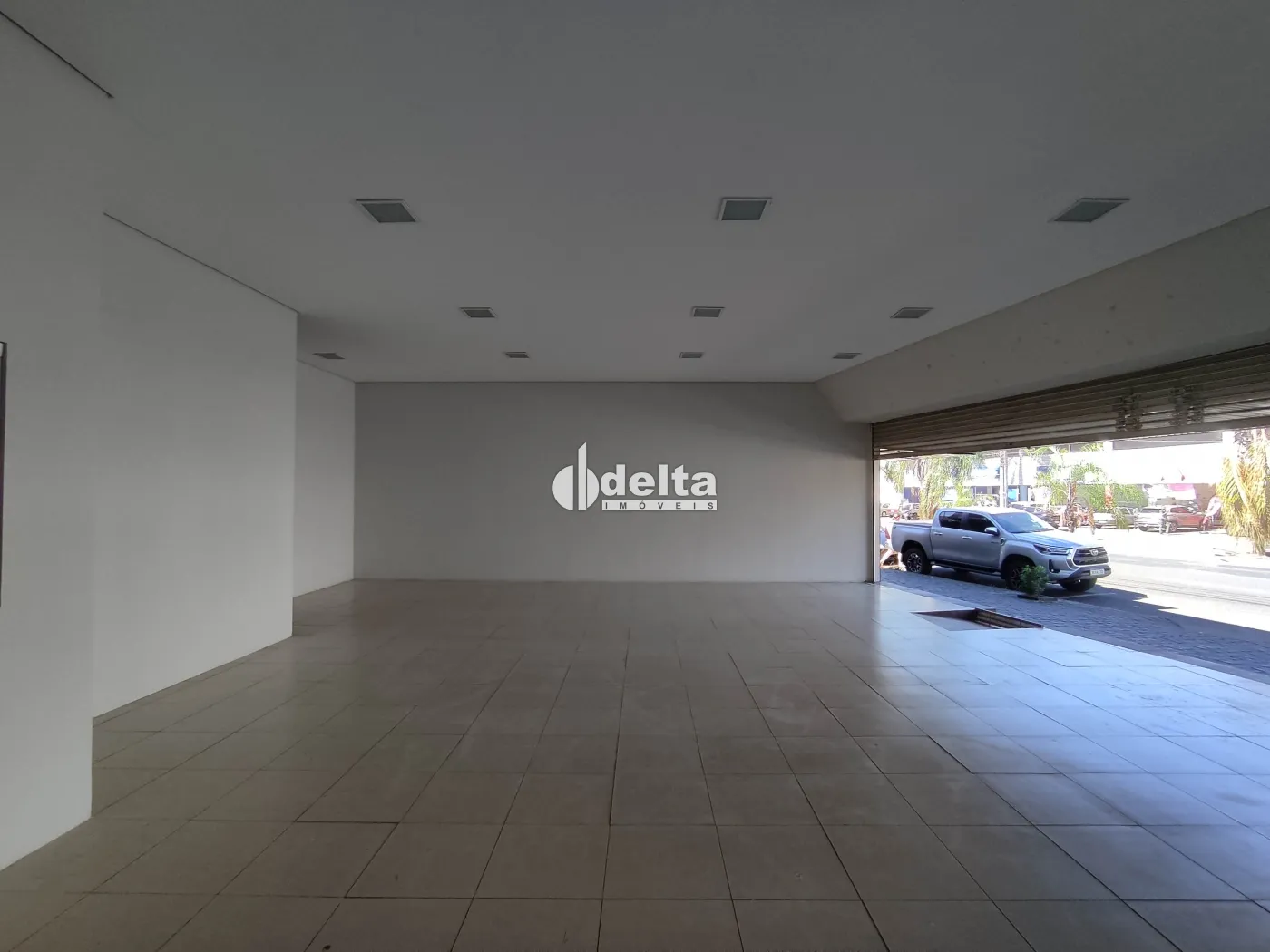 Alugar Loja / Padr&atilde;o em Uberl&acirc;ndia R$ 7.500,00 - Foto 5