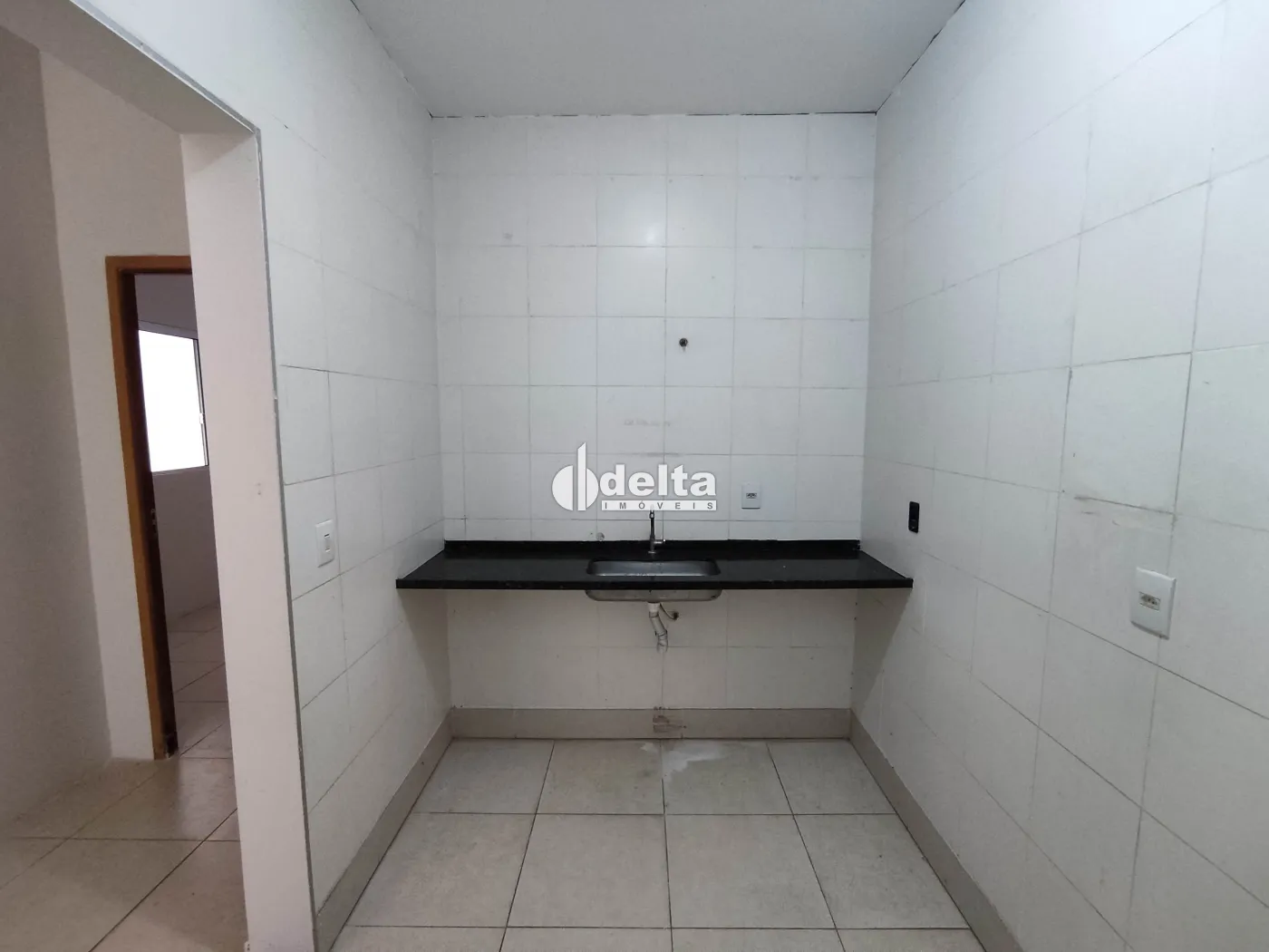Alugar Loja / Padr&atilde;o em Uberl&acirc;ndia R$ 7.500,00 - Foto 8