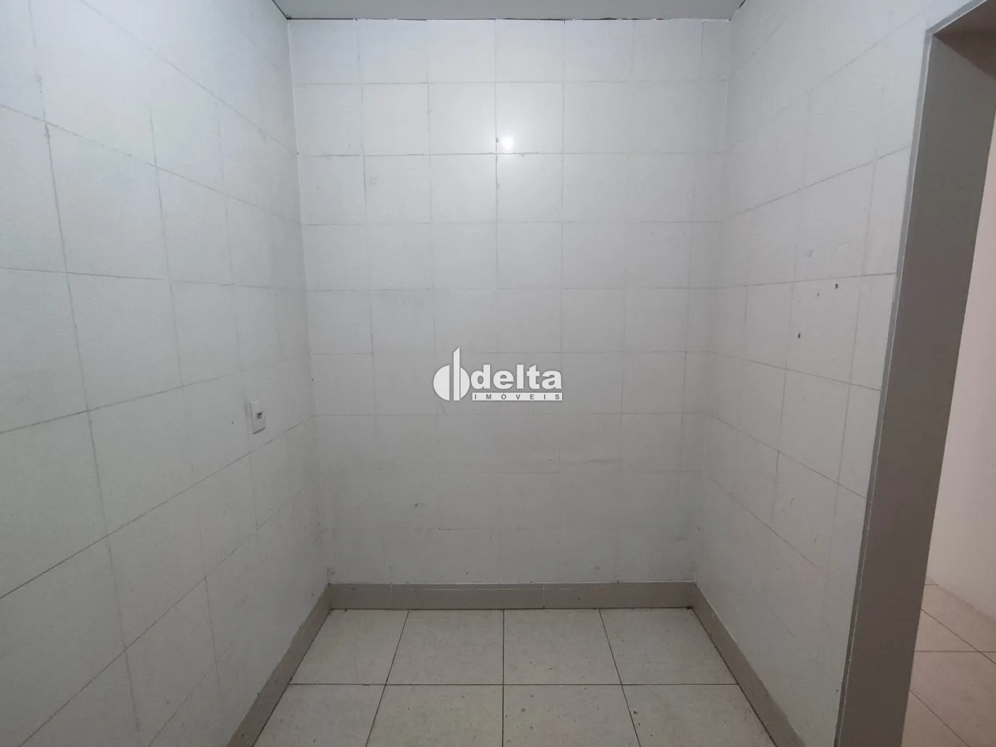 Alugar Loja / Padr&atilde;o em Uberl&acirc;ndia R$ 7.500,00 - Foto 9