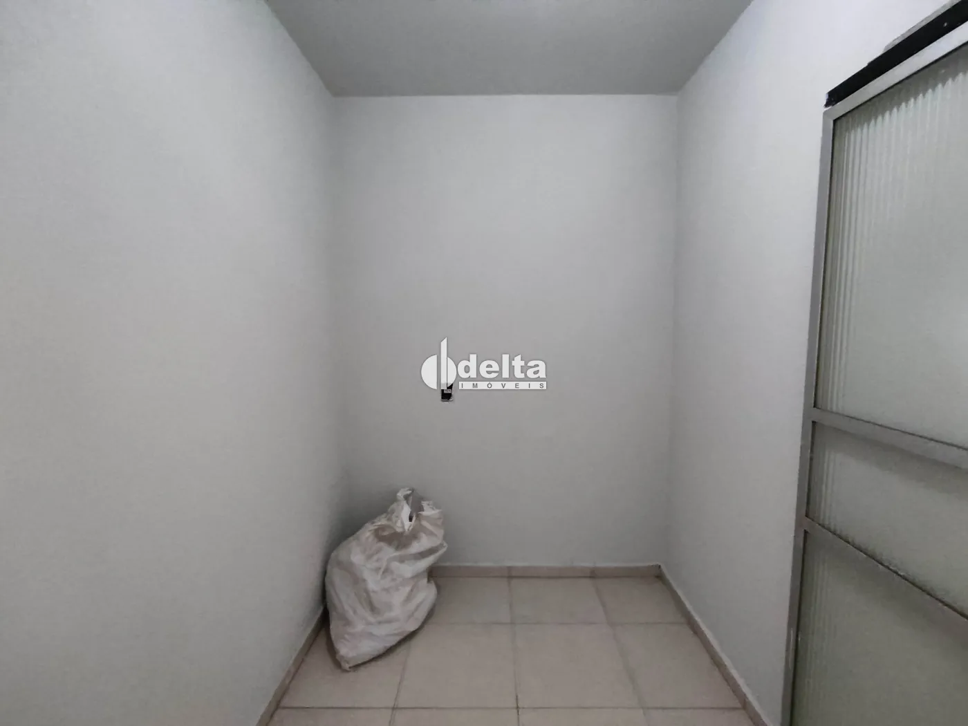 Alugar Loja / Padr&atilde;o em Uberl&acirc;ndia R$ 7.500,00 - Foto 13